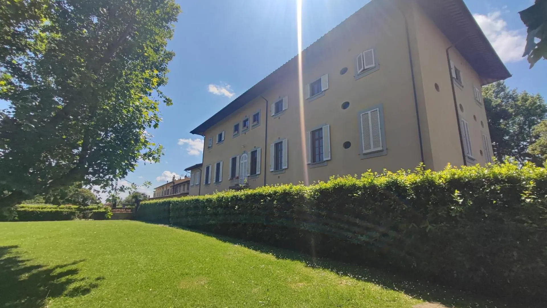 Apartment Appartamento In Villa Aulla Pontedera